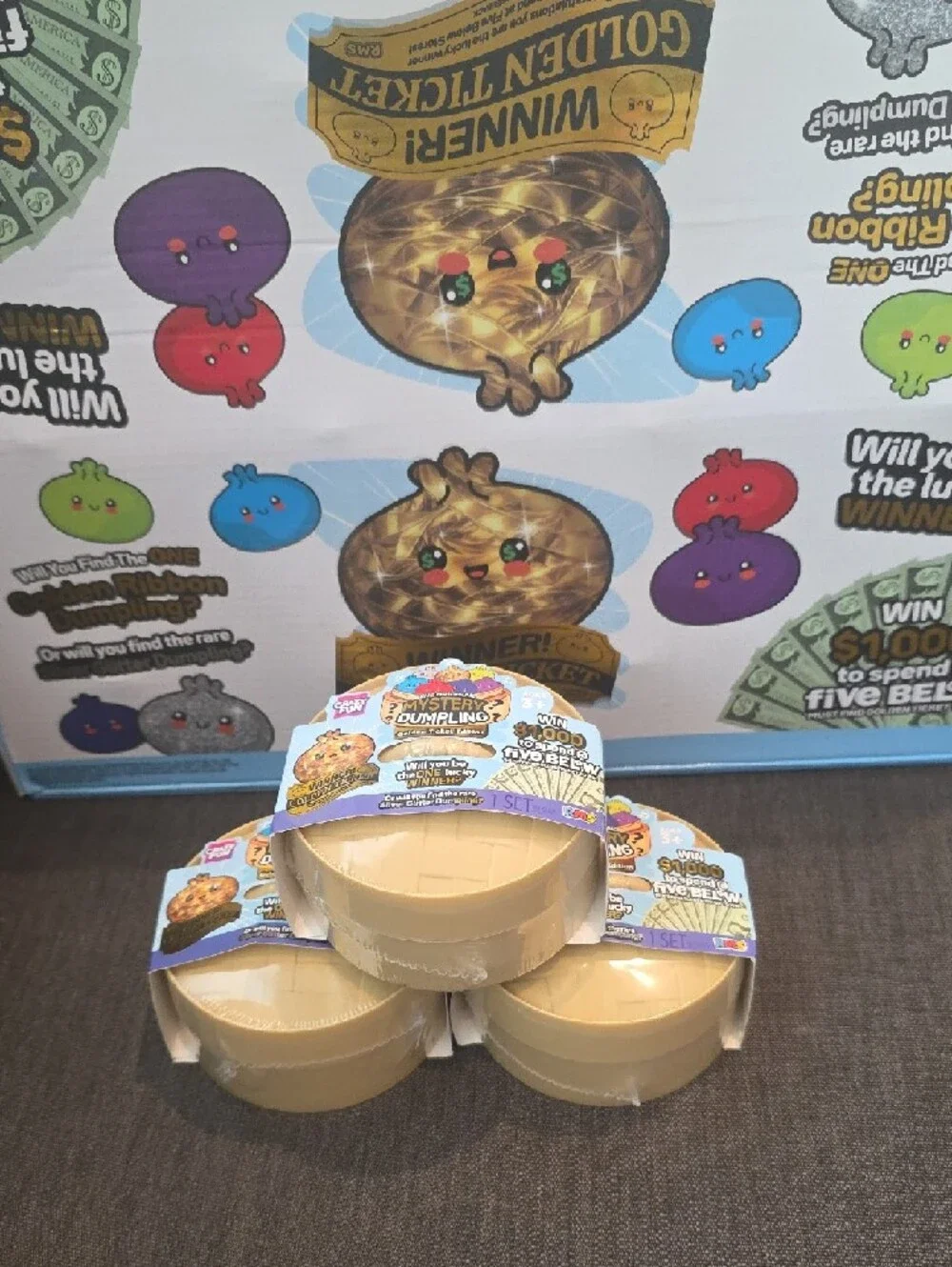 Mystery Dumpling Gold Glitter - Golden Ticket Edition